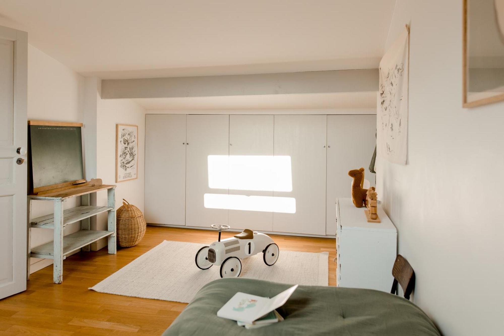 Logement Entier Ou A Partager Dans Maison Familiale A Rueil Malmaison, Proche De Paris La Defense Exterior photo
